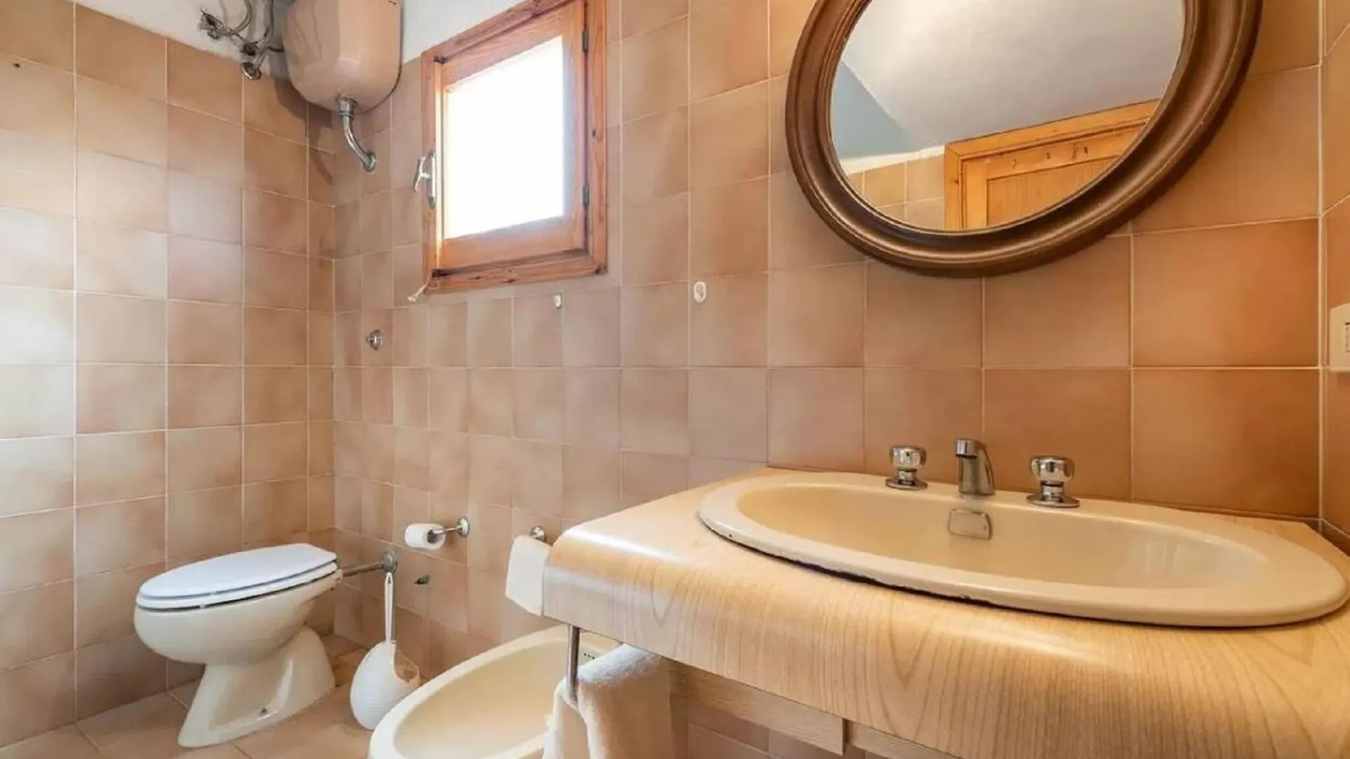 Apartment In Villa With Veranda And Garden Olbia 0*,